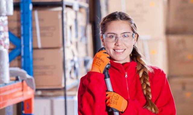 「职场萌新」工作中被领导夸奖时，领导的这三句话不要当真，多数是套路