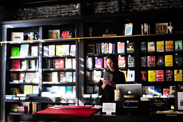 「同路人老张」同路人老张:我是如何靠网络赚钱