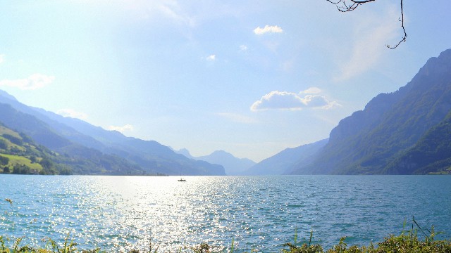 【讲时尚的三虎】最简短的经典说说，字字舒服，送给最爱的人