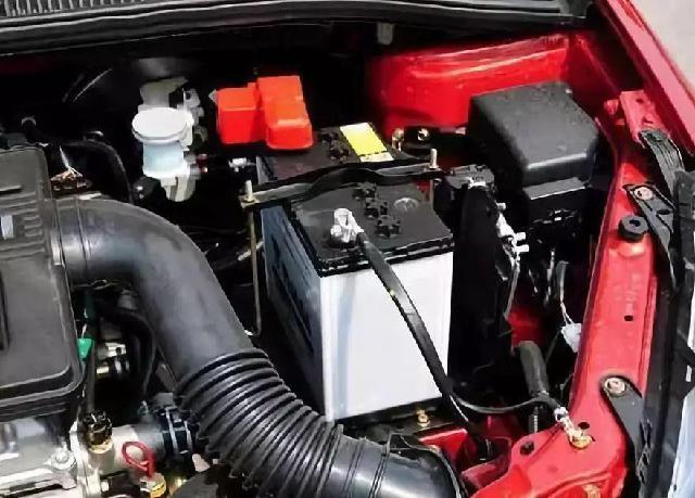 ZAKER网■假如有这些征兆，你的蓄电池可能已经出问题了