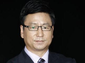 「美文鉴赏」白岩松：人生匆匆，别太着急，岁月无情，别太较劲！