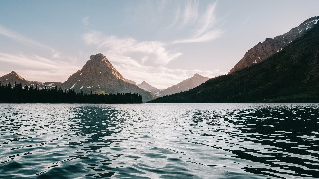 说时尚的紫楠：比较霸道的励志句子，简短经典，让人一看就喜欢