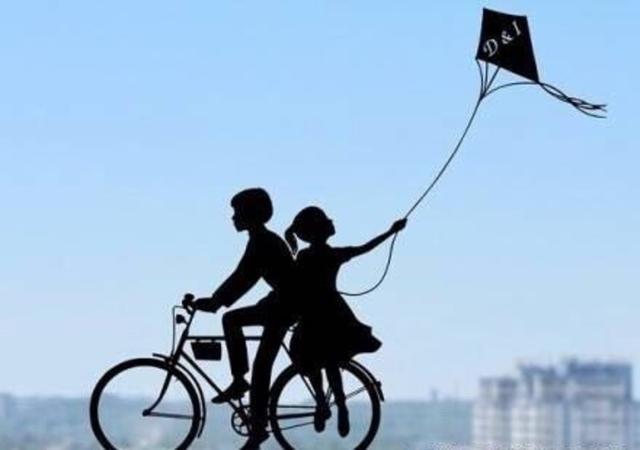 情感恋爱学堂4■1个故事让她爱上你，扔掉那些没用的情话吧