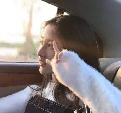 一情感吧：男生“彻底爱上你”，才对你说这“3句话”，丫头却误以为友情？