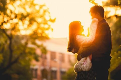 「柠檬美文」什么是家？什么是夫妻？