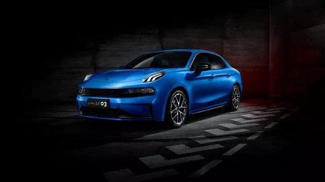 「汽车洋葱圈」15万买轿车，空间配置or皮实耐用？自主VS合资怎么选？