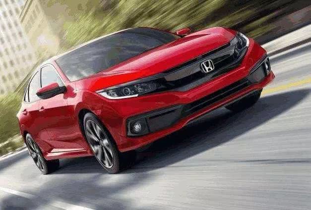 「汽车洋葱圈」15万买轿车，空间配置or皮实耐用？自主VS合资怎么选？