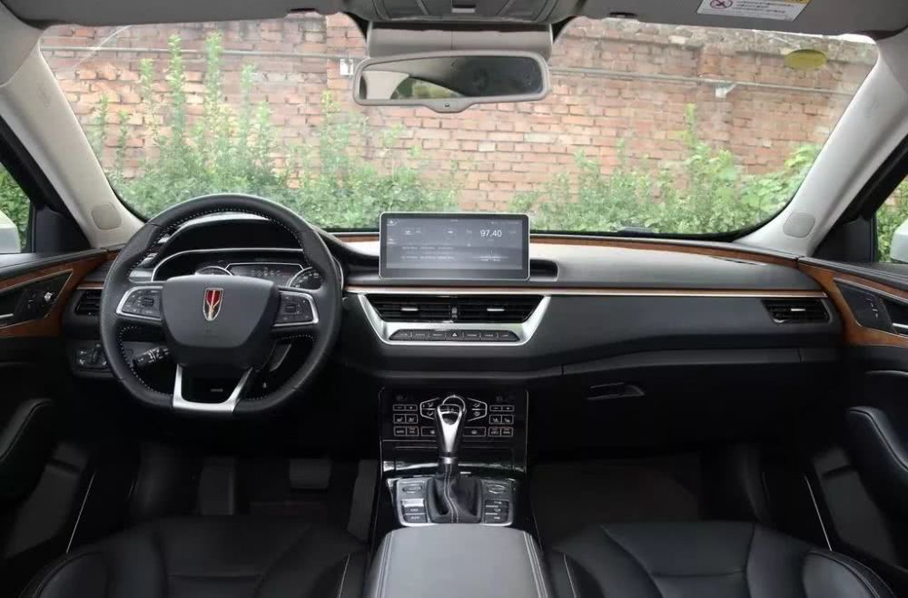 「汽车洋葱圈」15万买轿车，空间配置or皮实耐用？自主VS合资怎么选？