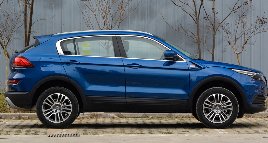 「老赵侃汽车」奇瑞再添“猛兽”！换装电子换挡杆，减震堪比7系，1.6T爆197匹