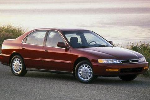 「汽车有点野」汽车为何是身份象征，看一看20年前的车价，发现房子不算什么