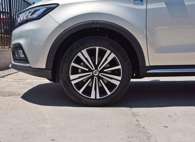 阿毛聊汽车@别总盯博越了！国六1.5T动力＋四轮独悬网友：无可挑剔