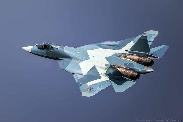 五代机速度对比，美国2.25马赫，俄罗斯2马赫，中国的歼-20