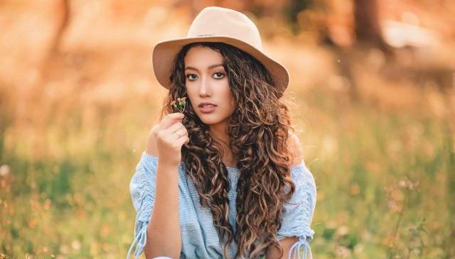 「小刘子谈情感」婚姻生活中，中年女人比较成熟有味道，但是该怎么追求她们呢