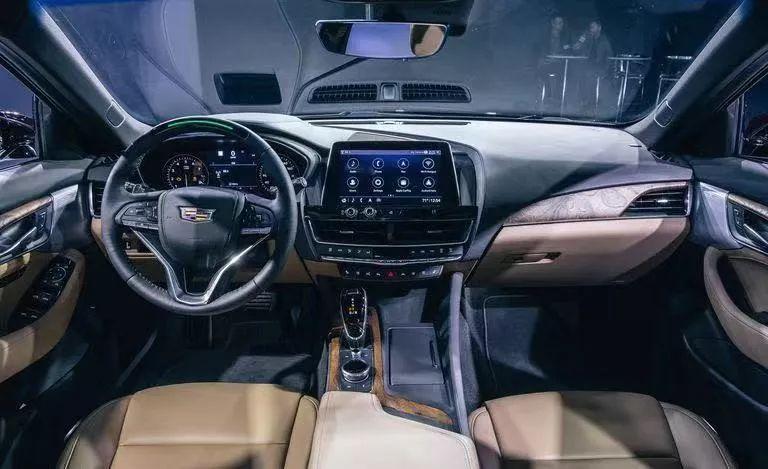 「扯车ZONE」这台“大后超”绝对是凯迪拉克下半年最大的“杀手锏”