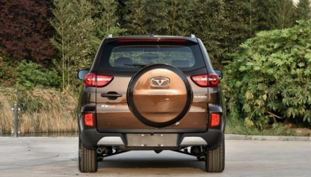 「十渡车神」五粮液投资24亿，打造出这款车，看见车标后：果然是卖酒的