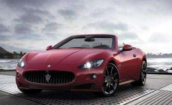 车轮生活：便宜的几十万，贵的几百万，为什么年轻人开豪车的越来越多？