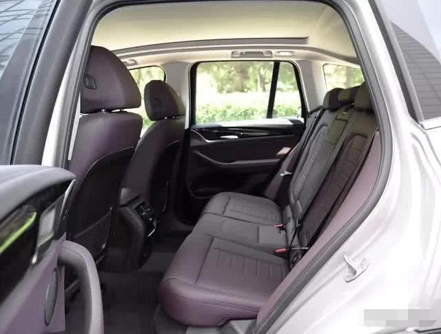 「车先森」上市被批现一路飘红，2.0T配采埃孚8AT，一流硬件月均破万