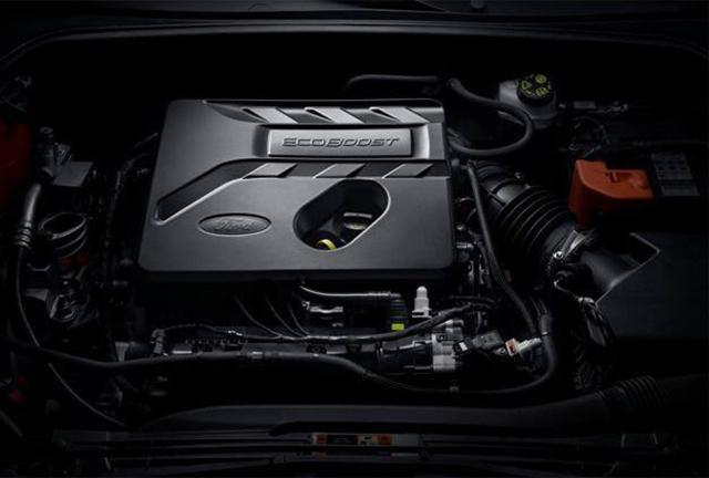 「汽车头条」?从8缸到“可变缸技术”3缸，福特顶尖动力技术的变与不变