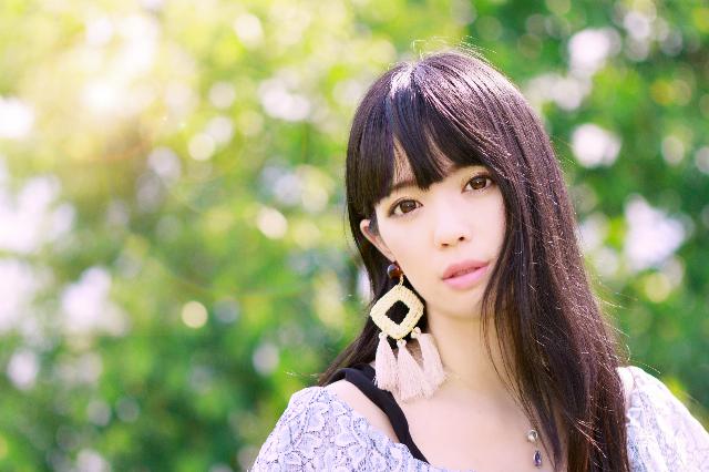 「琉璃红孔雀」被男人“套路”的妹子，掌握4个方法，恋爱才能保鲜