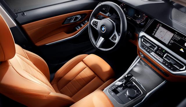 川雨玩车■低价优势不再，涨价后的雷克萨斯ES还是宝马3系的对手吗？