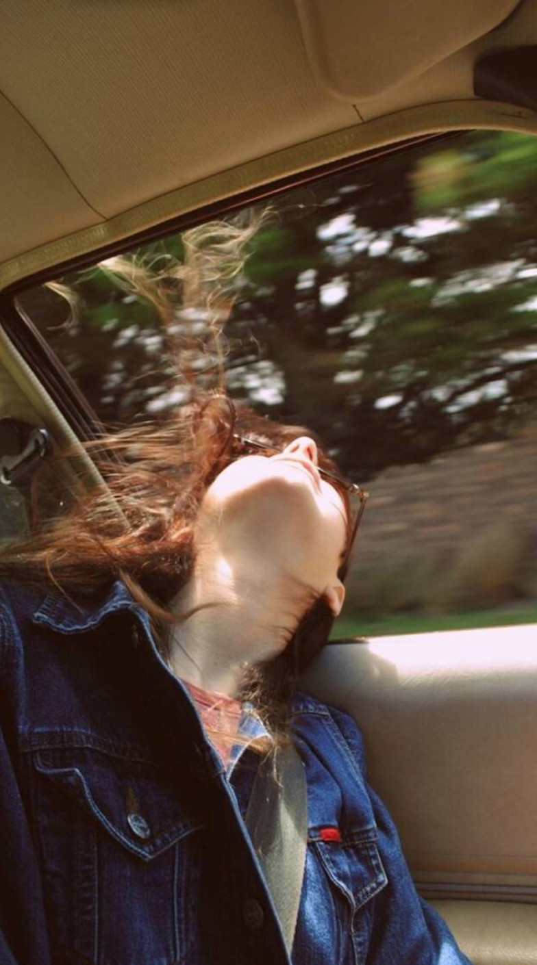 柒百忆@没有结局的故事太多，你要习惯相遇与离别