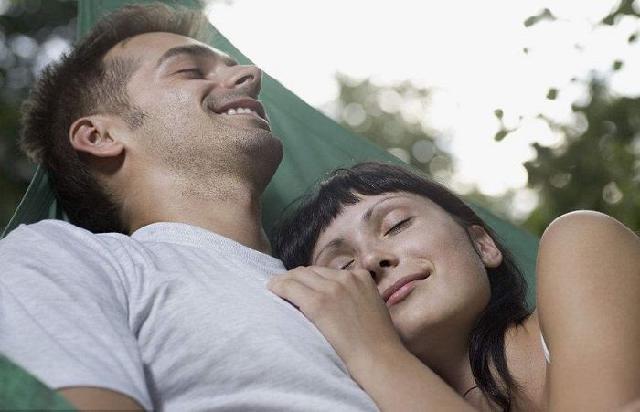 「小刘子谈情感」两性婚姻中，女人遇到了这些情况会不知所措，容易犯错，要懂得