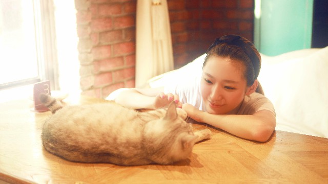 雅中讲时尚■适合晚上发朋友圈的语录，句句压抑，看完心里暖暖的