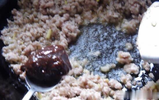 豌豆杂粮面如何做才好吃？重庆小面的一大特色，面条筋道可口
