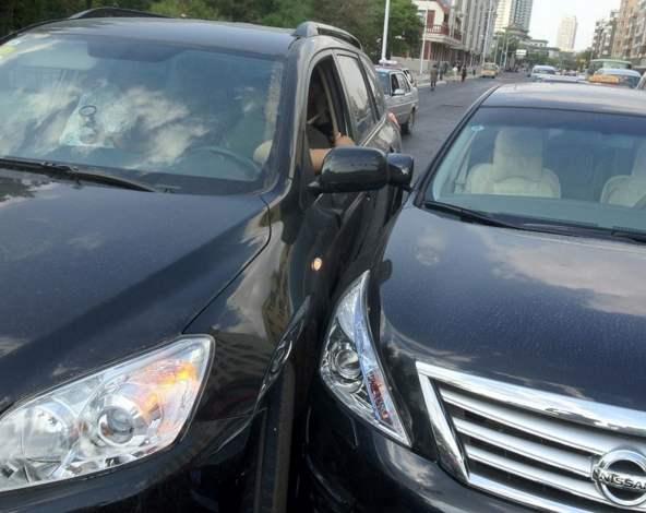 【g木瓜】汽车发生刮蹭怎么办？牢记6大步骤