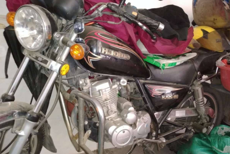 [农村小刘]旧摩托车不要随便卖掉，车上有一样东西超值钱，后悔晚知道