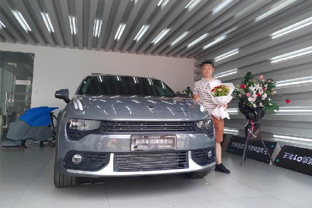 「标叔说车」喜提领克02才一个月，就同时出现了4个故障灯，车主后悔不已