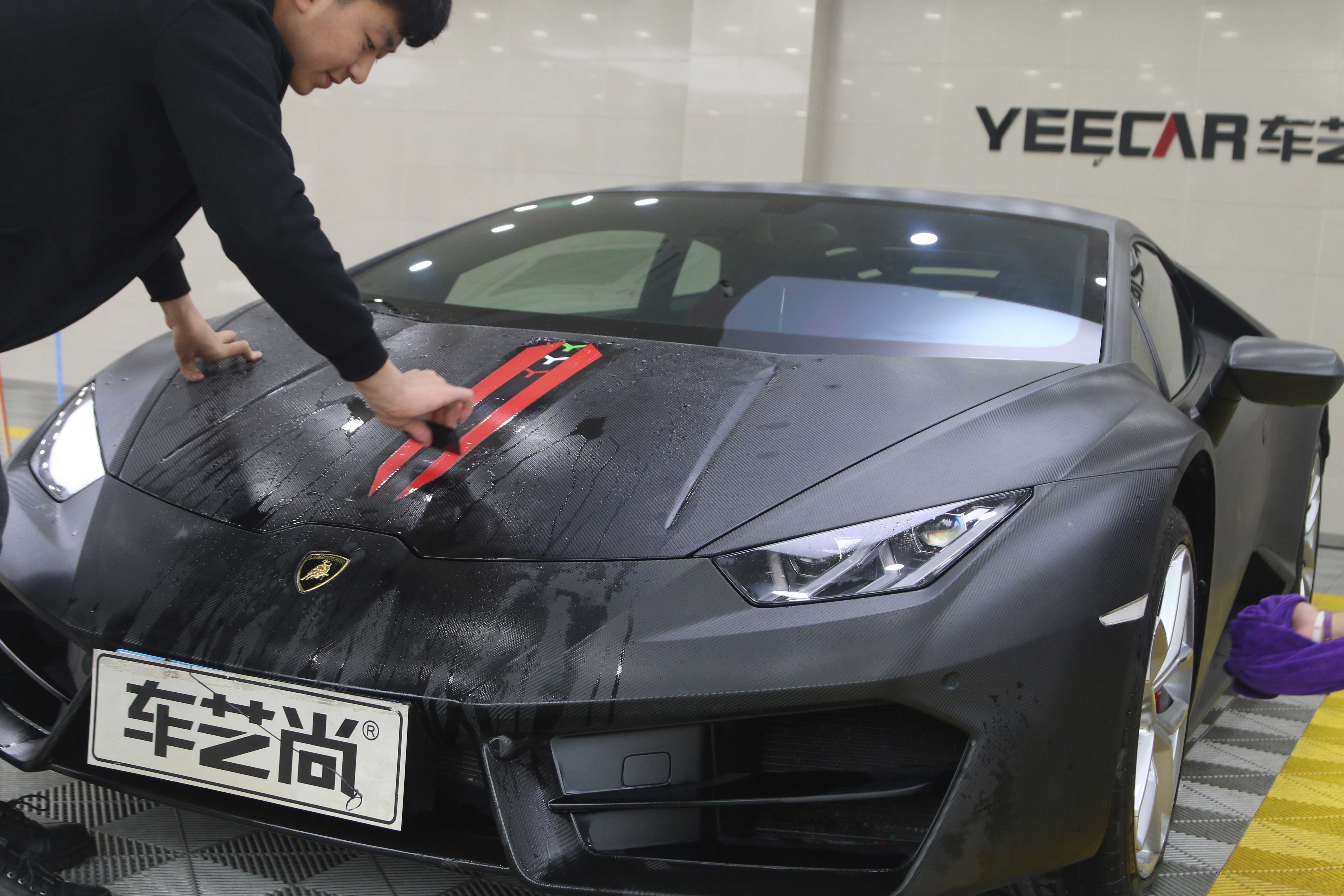 车家号@上海汽车车漆改色贴膜哪里好，全车车身改色膜需要多少钱呢