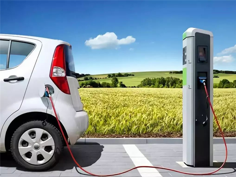 #汽车界小哥#为啥我的新能源汽车比别人的耗电？老司机：人家有的习惯你没有！