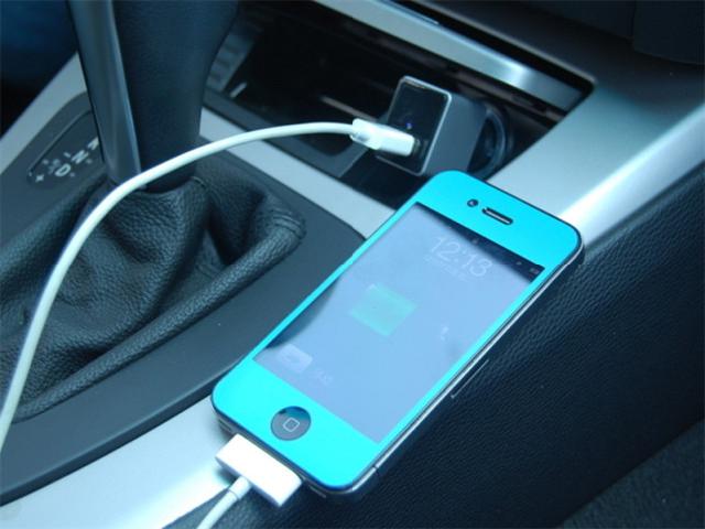 三石谈车@车上的这3个孔，老司机当成“宝贝”，新手却以为是个“垃圾”！