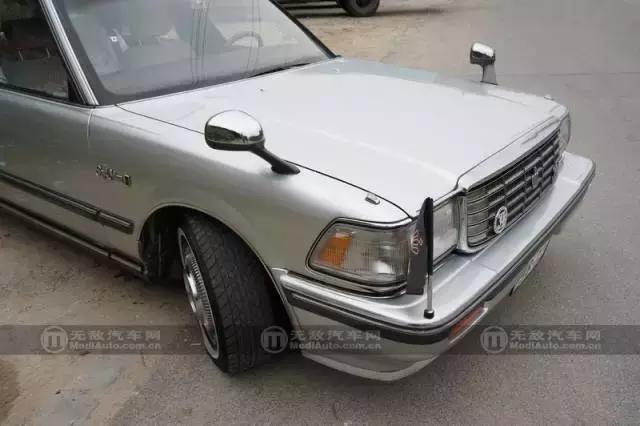 「家有汽车」注定中的缘分 那个复刻老皇冠的少年