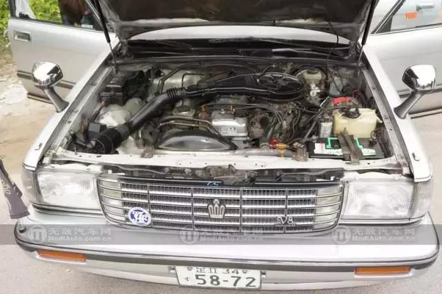 「家有汽车」注定中的缘分 那个复刻老皇冠的少年