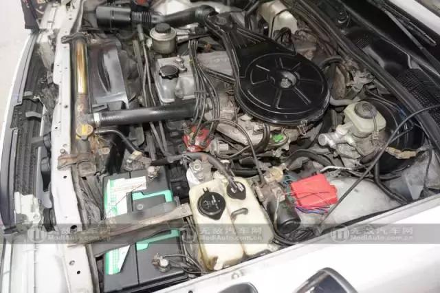 「家有汽车」注定中的缘分 那个复刻老皇冠的少年