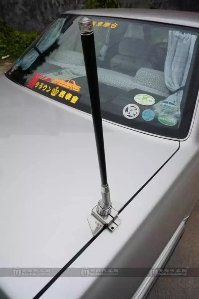 「家有汽车」注定中的缘分 那个复刻老皇冠的少年