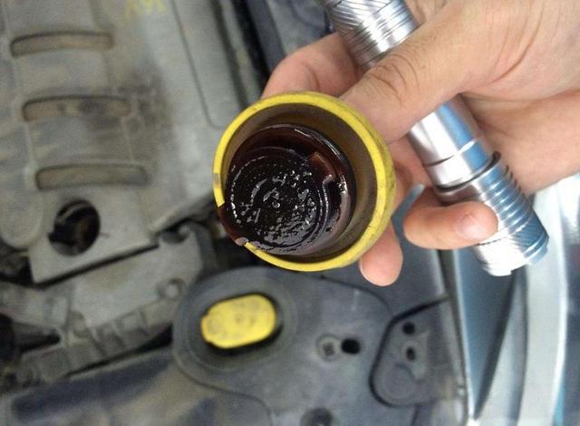 车界■长假返程：长途行车2小时以上，牢记这几点，危急时刻能保命