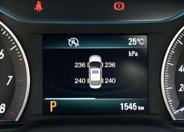 车界■长假返程：长途行车2小时以上，牢记这几点，危急时刻能保命