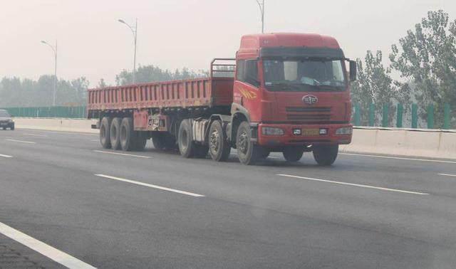 车界■长假返程：长途行车2小时以上，牢记这几点，危急时刻能保命