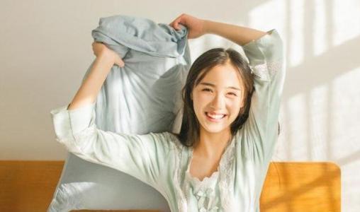 【幸福的拉拉】只有对你动了情的男人，才会给你这4样东西，掩饰不了