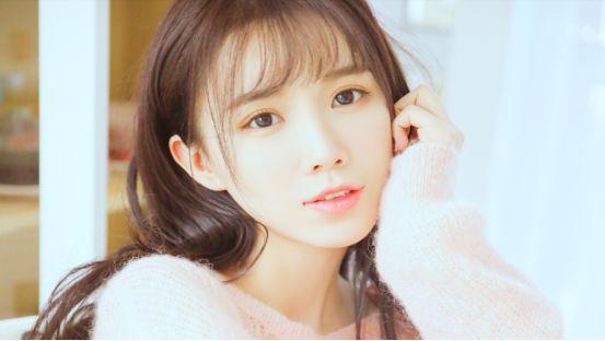 「幸福的拉拉」女人对你若有这6种表现，说明她在暗恋着你，不要错过了