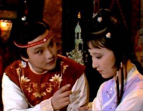 「事儿姐」宝钗一段话，详尽总结预言了他们三个人的爱情结局，彻底而通透