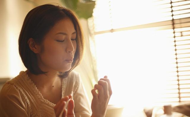 美食博远■你都35岁了，怎么每天上班还挤地铁赶公交，也不买辆车