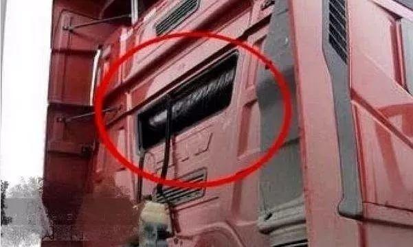 「轮胎查查」这些偷轮胎的贼太可恨，大货车夜晚停路边轮胎全被盗