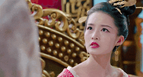 李沁被韩国网民夸“国民妖精”，肤白貌美还会穿的她太撩啦