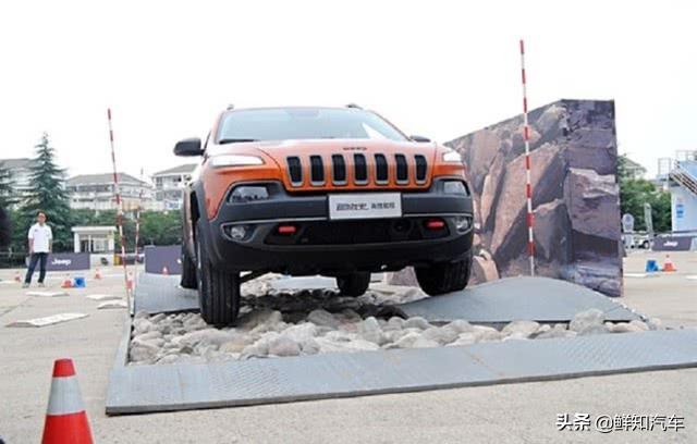 「汽车老车手」开过SUV再换轿车？老司机不建议这么做，这3点要想好