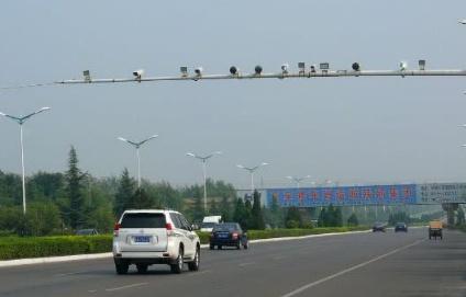 外车咖：这三种摄像头你认识吗？老司机：一个不认识，你或许还是别开车了