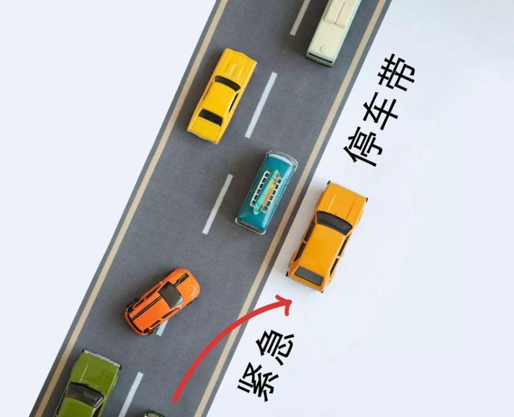 故城交警微发布■有一种危险叫作“二次事故”！快来看看如何防范